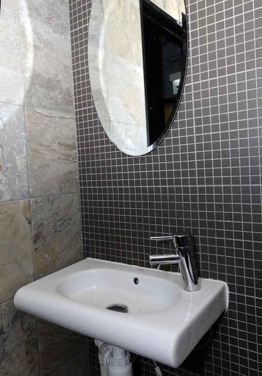 Home Plus Inn Hong Kong Esterno foto